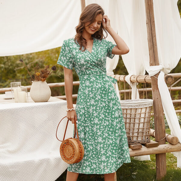 Spring and Summer Floral Slim Short Sleeve Dress D107 - Image 3